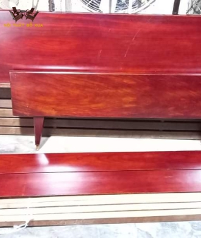 Giường 1m4, gỗ gõ chân nhọn xưa