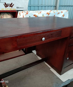 Bàn Biro xưa, gỗ gõ đỏ