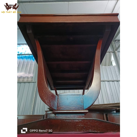 Bàn khách kiểu chữ U xưa