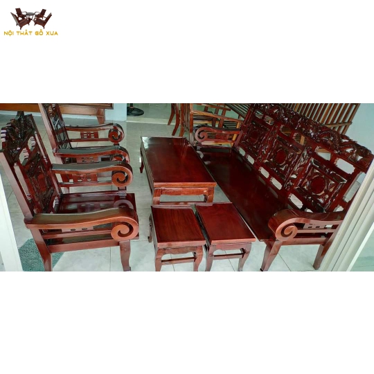 Salon tay cuộn chạm Rồng Phụng cũ xưa